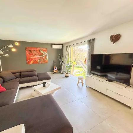 Vila Maison Spacieuse Avec Piscine A Sanary-sur-Mer