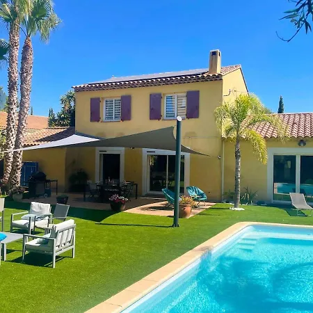 Maison Spacieuse Avec Piscine A * Sanary-sur-Mer