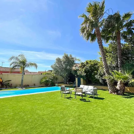 Maison Spacieuse Avec Piscine A * Sanary-sur-Mer